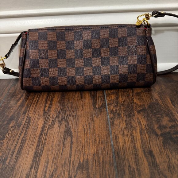 LV Brown Check Pochette Damier Shoulder Bag - Picture 4 of 8